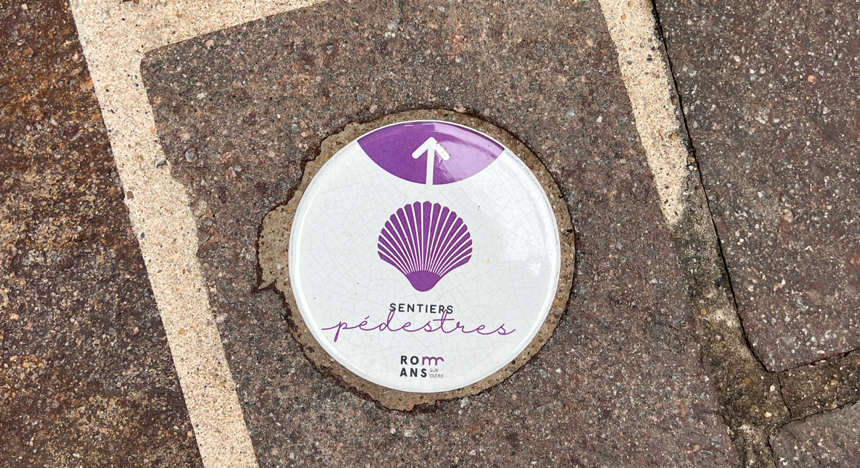 Les sentiers pédestres - signalétique création par Alicia Pioche - Designer Graphique à Valence